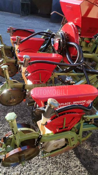 Nodet Pneumassem Siroka creva