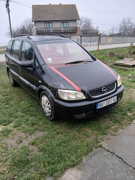 Opel Zafira 