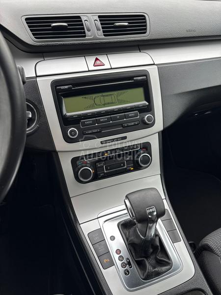 Volkswagen Passat CC 2.0TDI DSG NOV ZAMA