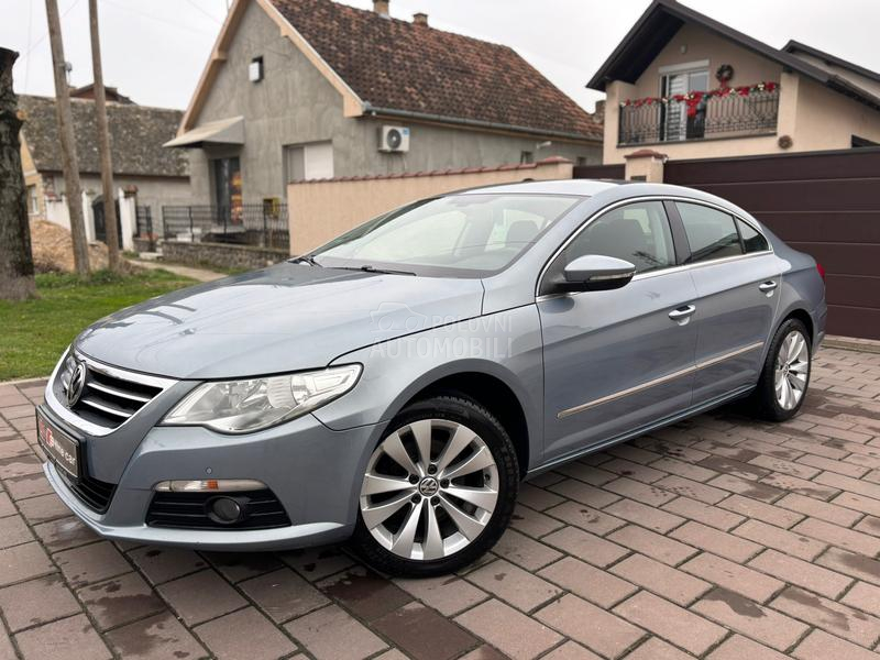Volkswagen Passat CC 2.0TDI DSG NOV ZAMA