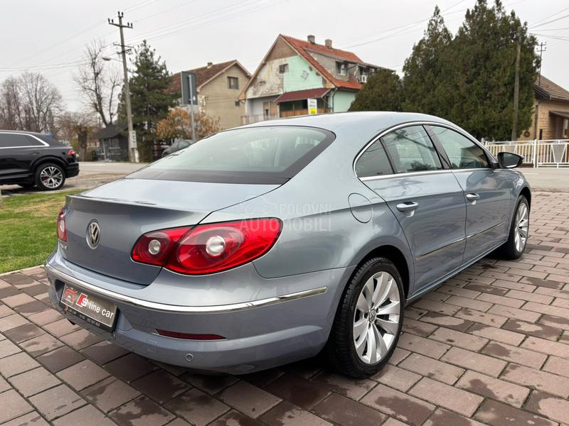 Volkswagen Passat CC 2.0TDI DSG NOV ZAMA
