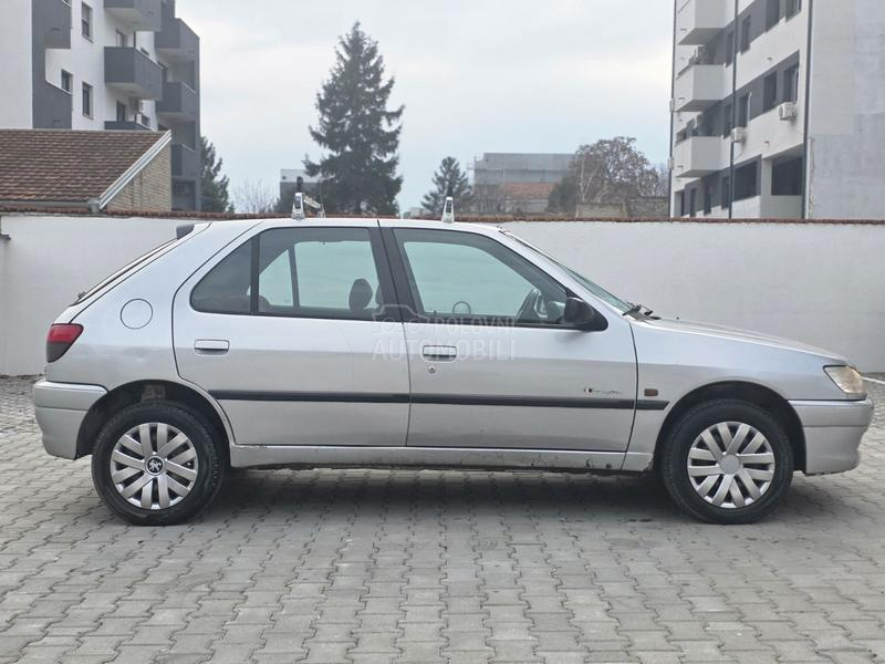 Peugeot 306 