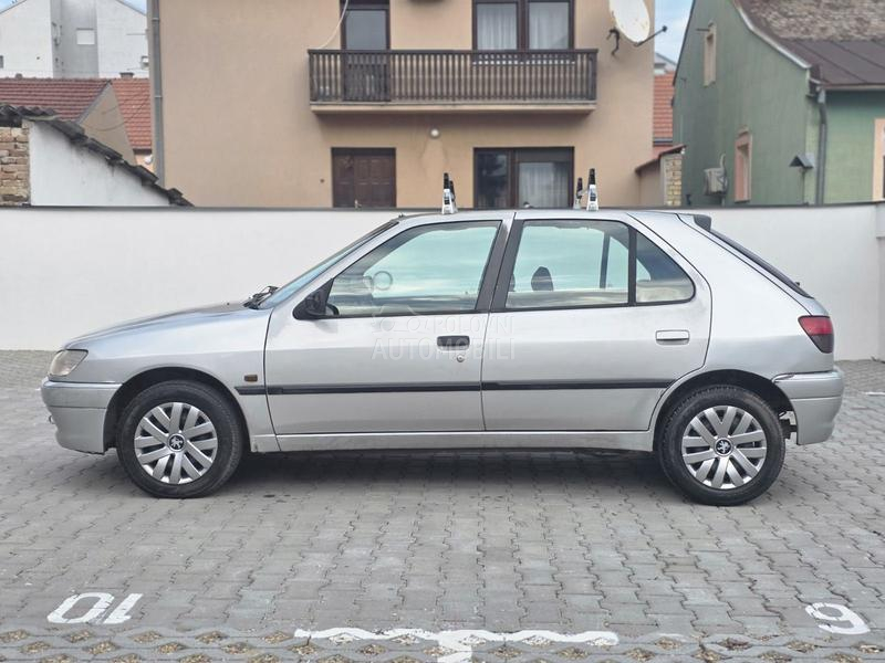 Peugeot 306 