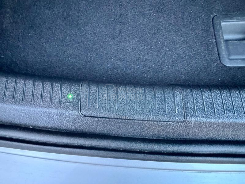 Volkswagen Golf 7 1.6 tdi/join