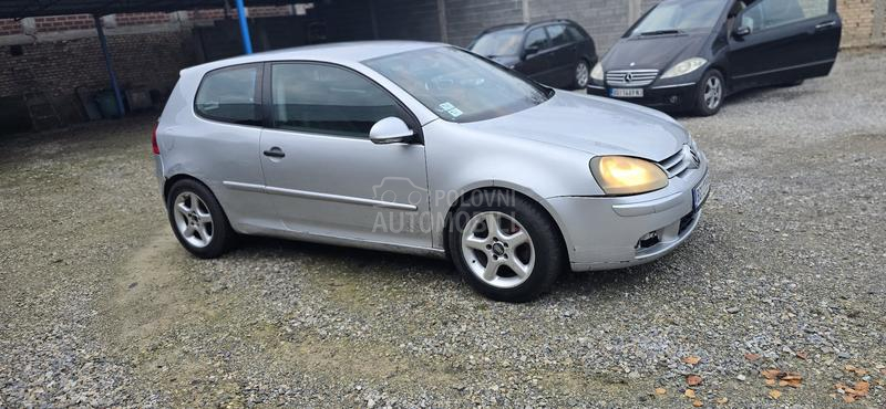 Volkswagen Golf 5 