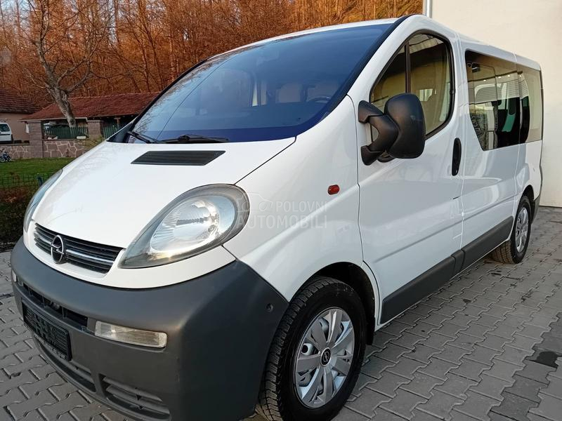 Opel Vivaro 