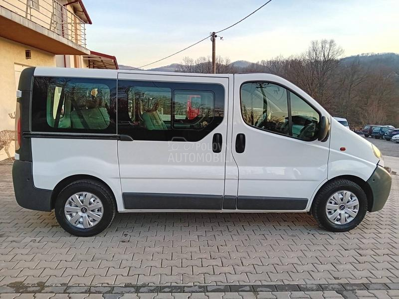 Opel Vivaro 