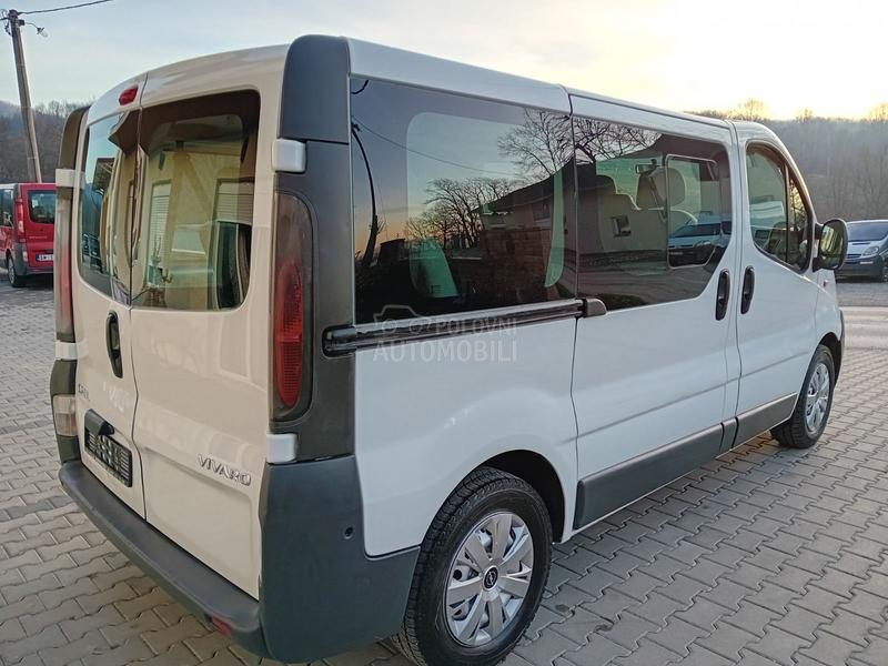 Opel Vivaro 