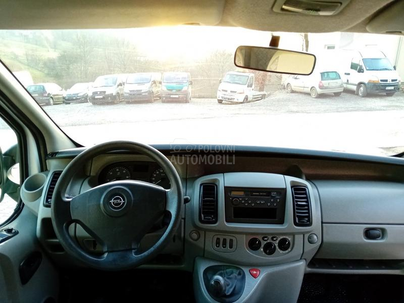 Opel Vivaro 