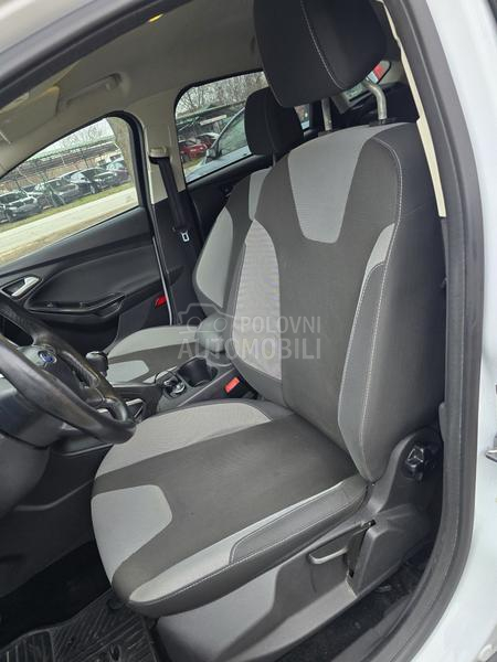 Ford Focus 1,6 Titanium X