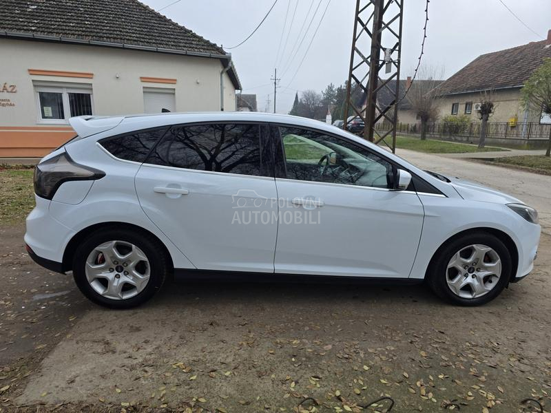 Ford Focus 1,6 Titanium X
