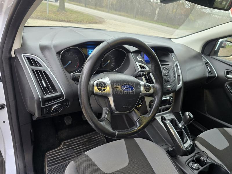 Ford Focus 1,6 Titanium X