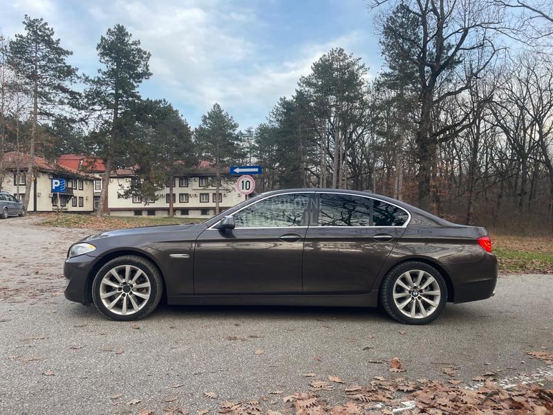 BMW 520 REG. CELU GODINU