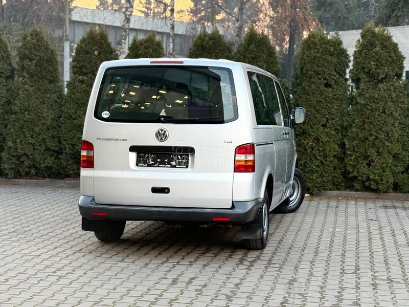 Volkswagen Transporter T5 
