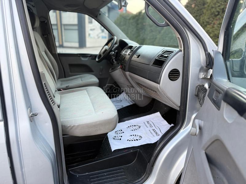 Volkswagen Transporter T5 