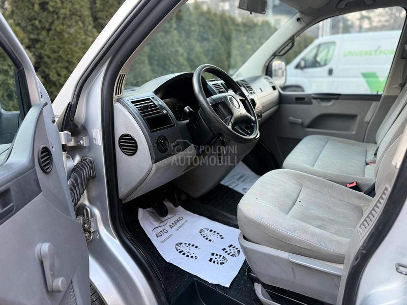 Volkswagen Transporter T5 