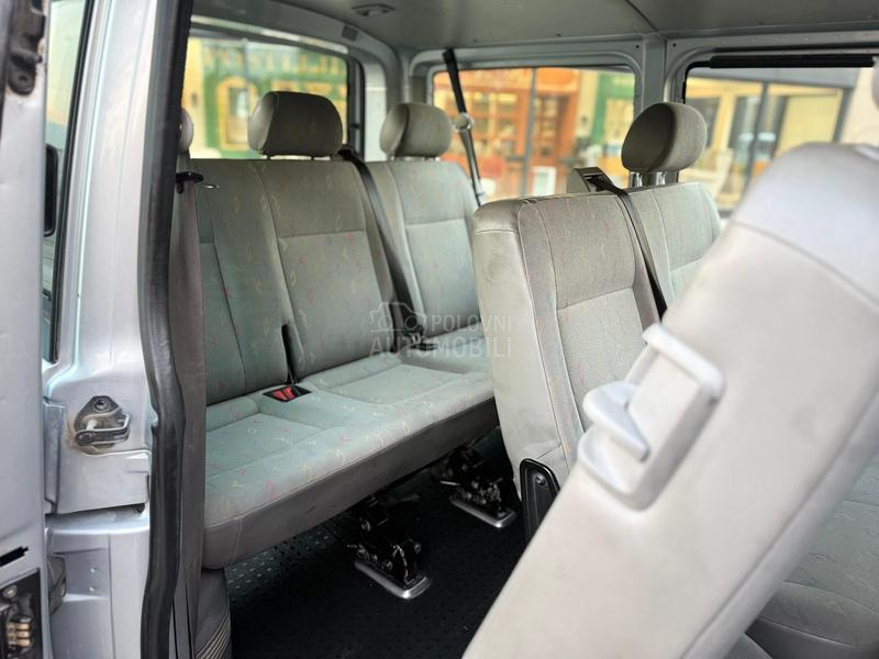 Volkswagen Transporter T5 