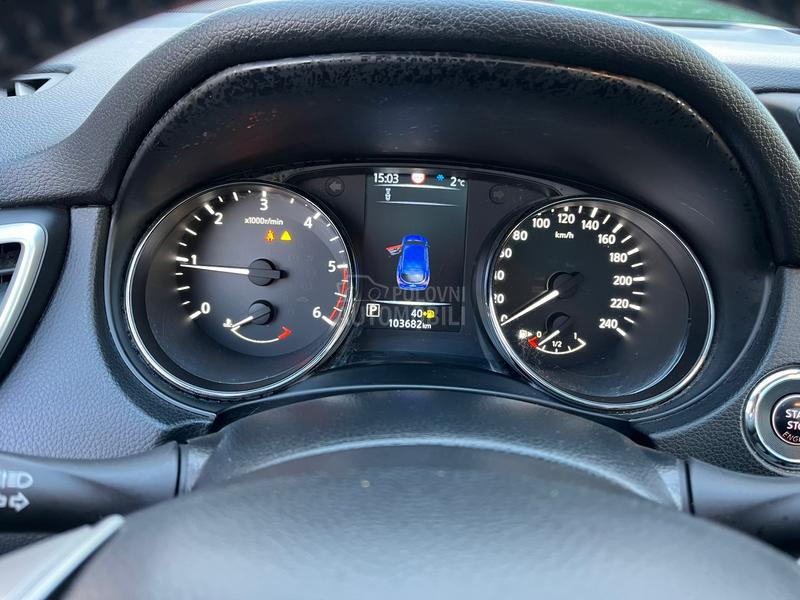 Nissan Qashqai 1.6 dci Tekna pano