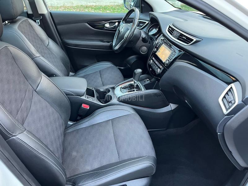 Nissan Qashqai 1.6 dci Tekna pano