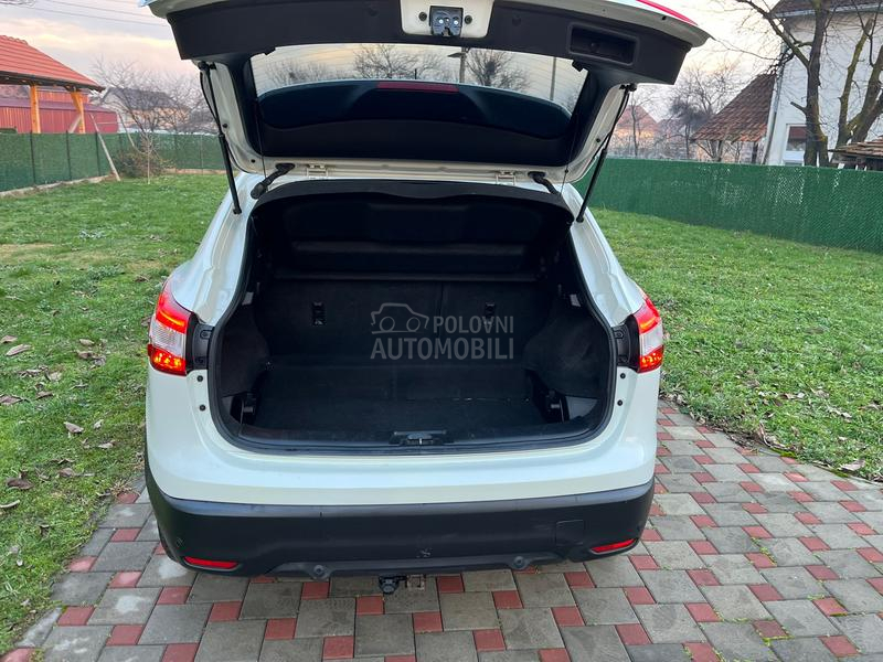Nissan Qashqai 1.6 dci Tekna pano