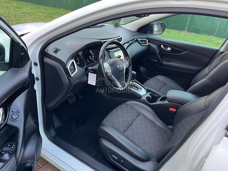 Nissan Qashqai 1.6 dci Tekna pano