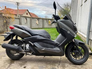 Yamaha xmax
