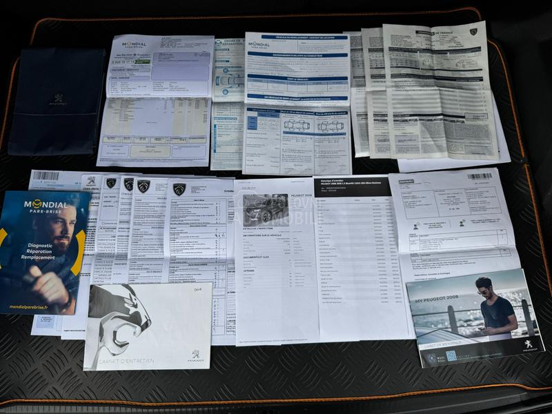 Peugeot 2008 1.5 HDI ALLURE