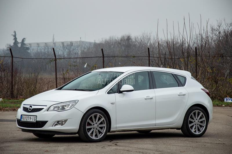 Opel Astra J 2.0 CDTI