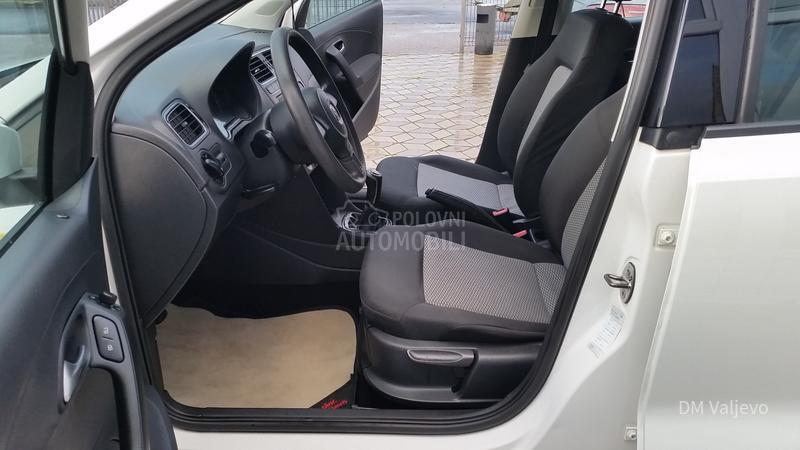 Volkswagen Polo 1.2 0DLIČNO STANJE