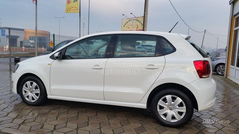 Volkswagen Polo 1.2 0DLIČNO STANJE