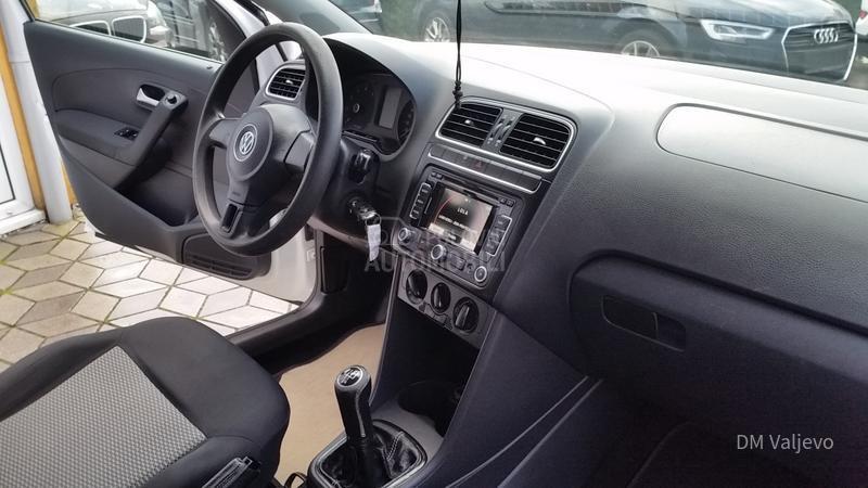 Volkswagen Polo 1.2 0DLIČNO STANJE