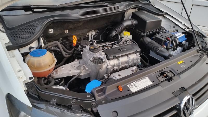 Volkswagen Polo 1.2 0DLIČNO STANJE