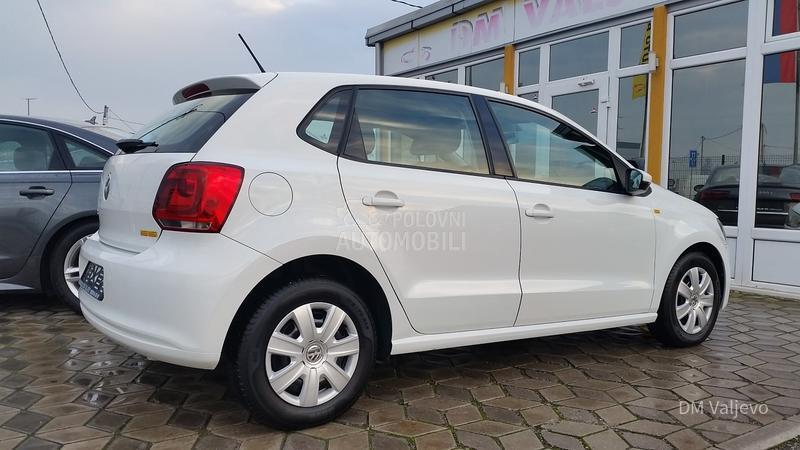 Volkswagen Polo 1.2 0DLIČNO STANJE