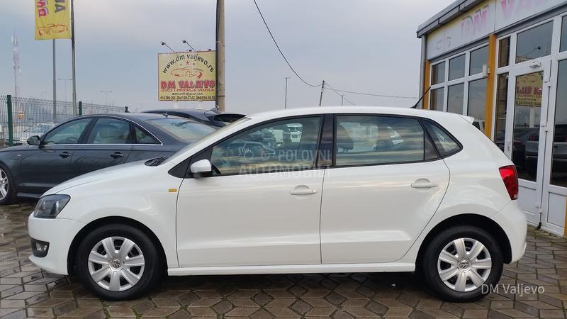 Volkswagen Polo 1.2 0DLIČNO STANJE
