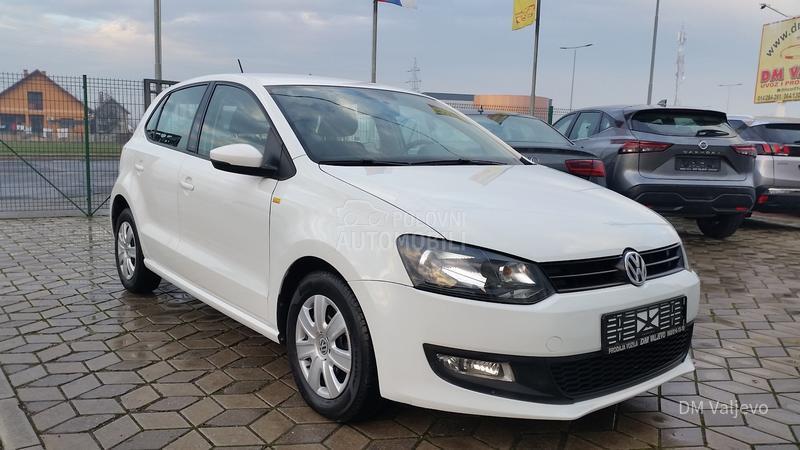 Volkswagen Polo 1.2 0DLIČNO STANJE