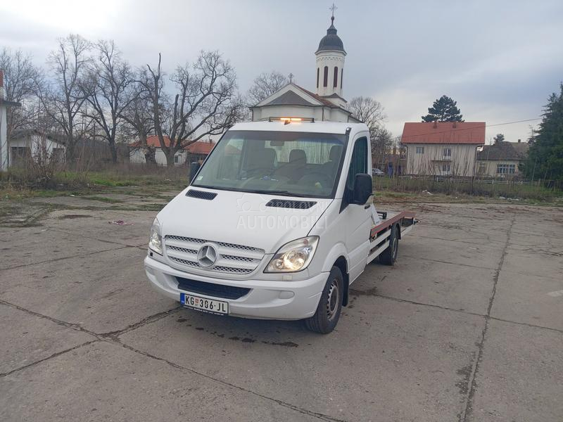 Mercedes Benz sprinter