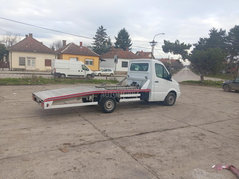 Mercedes Benz sprinter