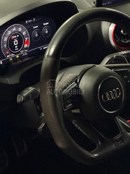 Audi RS3 DAZA