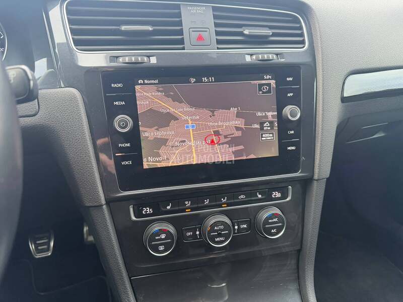 Volkswagen Golf 7 1.5 TSI MATRIX SPORT