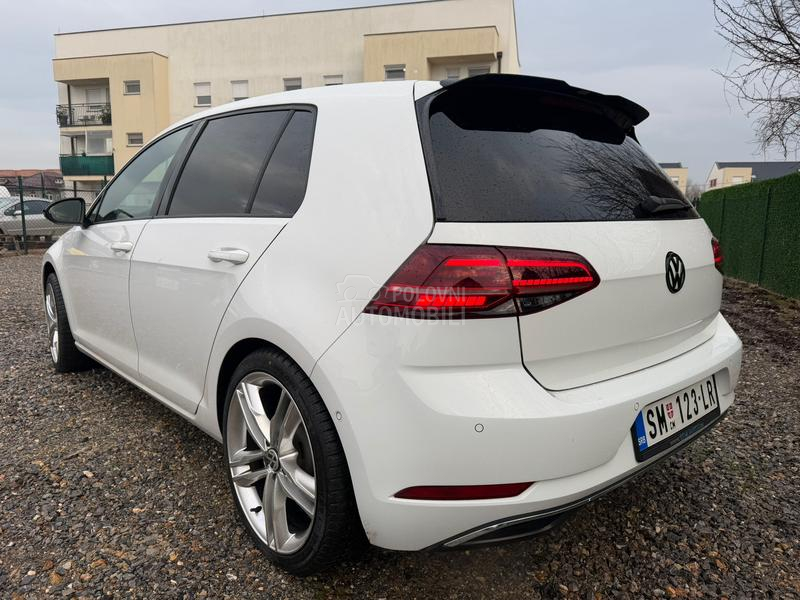 Volkswagen Golf 7 1.5 TSI MATRIX SPORT