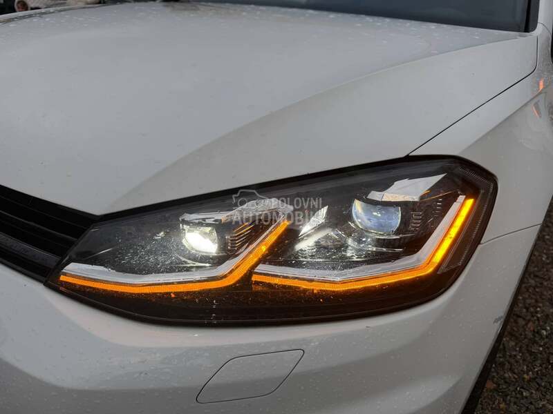 Volkswagen Golf 7 1.5 TSI MATRIX SPORT