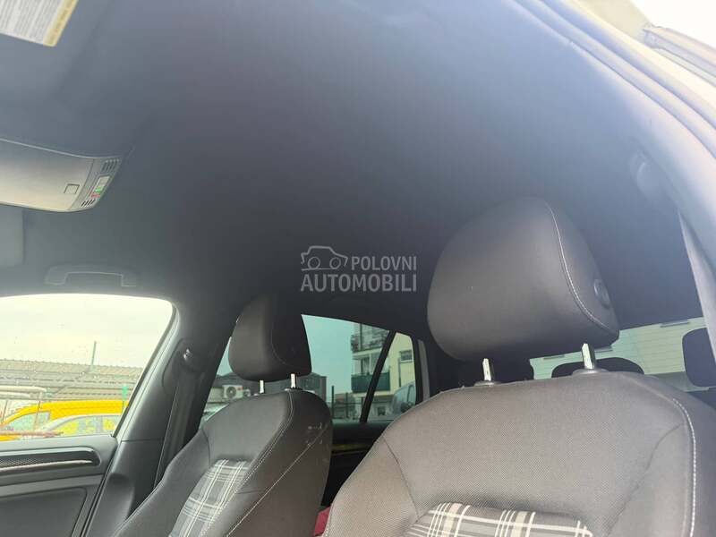 Volkswagen Golf 7 1.5 TSI MATRIX SPORT
