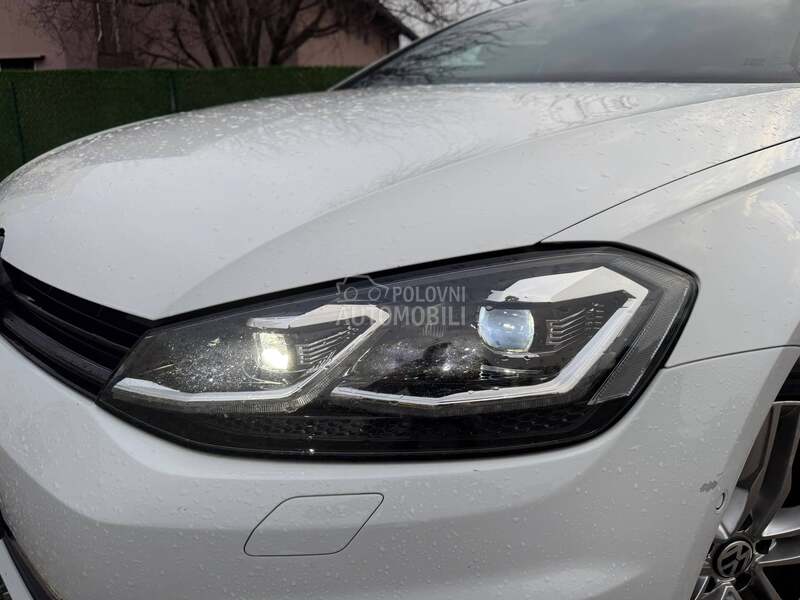 Volkswagen Golf 7 1.5 TSI MATRIX SPORT