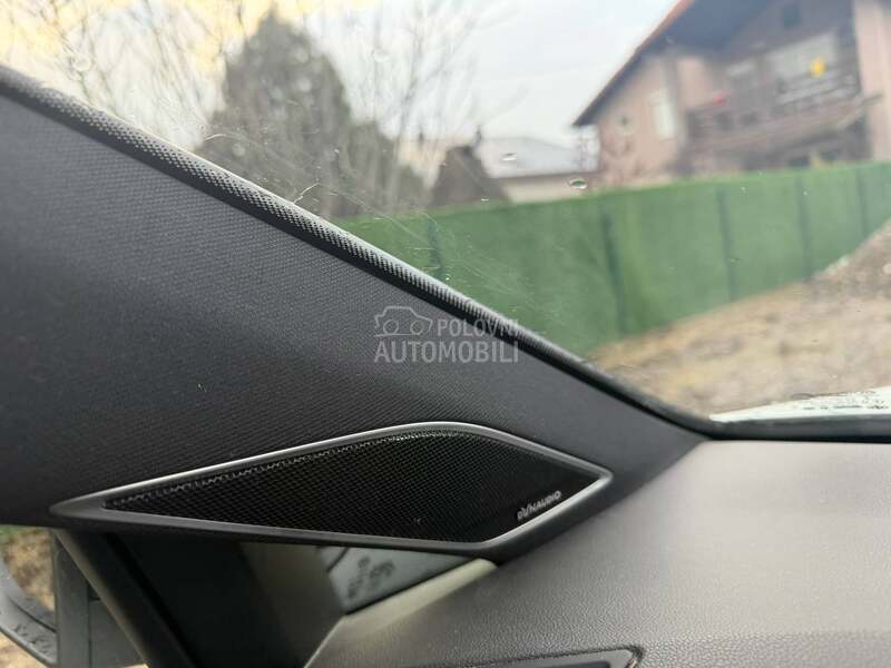 Volkswagen Golf 7 1.5 TSI MATRIX SPORT