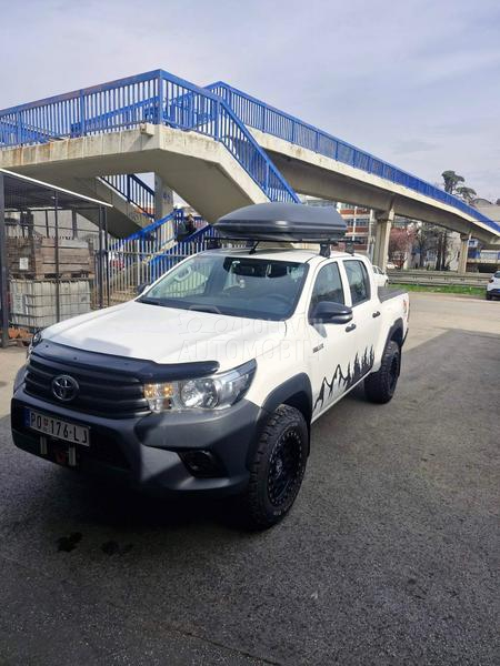 Toyota Hilux 