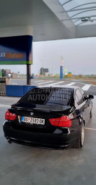 BMW 320d efficient dynamics