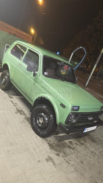 Lada Niva 