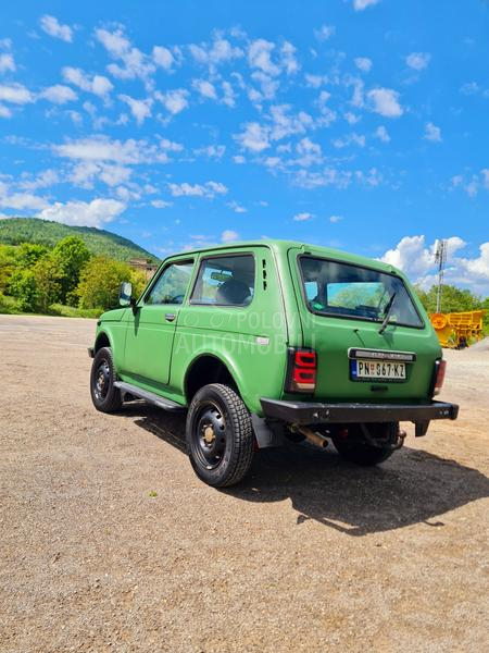 Lada Niva 