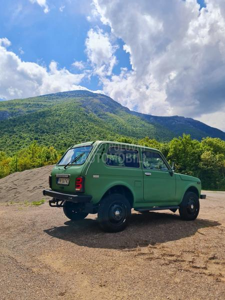 Lada Niva 