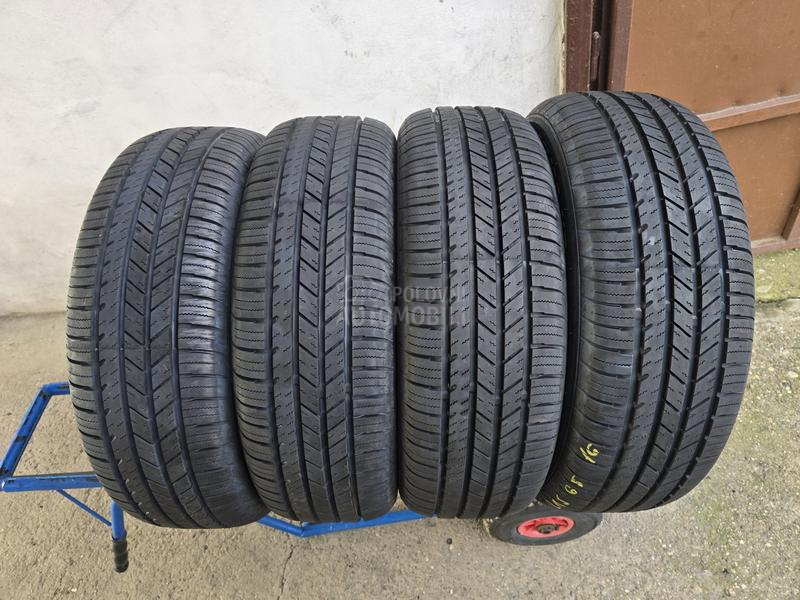 Gripmax 215/65 R16 Zimska